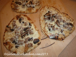 Quick Grilled Naan Pizza