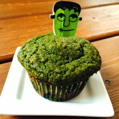 Green Muffins {Perfect for Halloween!}