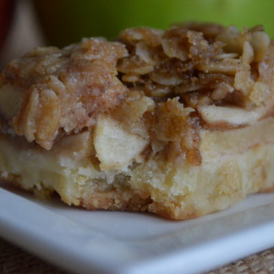 Caramel Apple Pie Bars